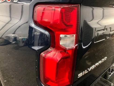 Used 2021 Chevrolet Silverado 1500 RST w/ Convenience Package II image 28