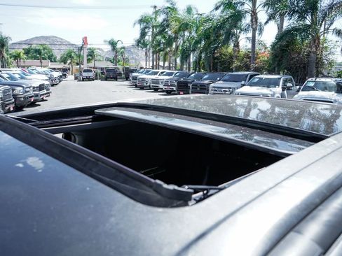 Used 2017 Ford F250 Lariat w/ Lariat Ultimate Package image 28