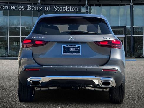 New 2026 Mercedes-Benz GLA 250 4MATIC image 5