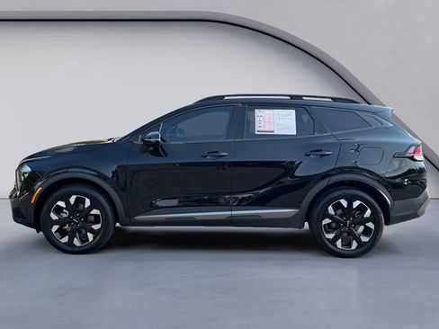 Used 2023 Kia Sportage X-Line AWD/4WD image 2