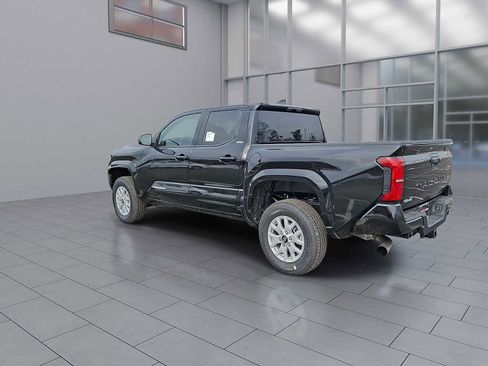 New 2026 Toyota Tacoma SR5 image 9
