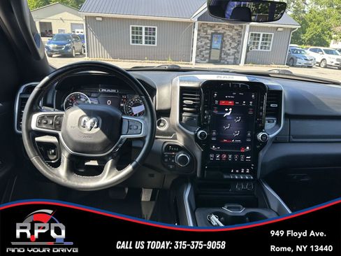Used 2021 RAM 1500 Big Horn AWD/4WD image 16