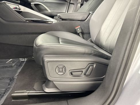 Used 2025 Audi Q5 Premium Plus w/ Premium Plus AWD/4WD image 21