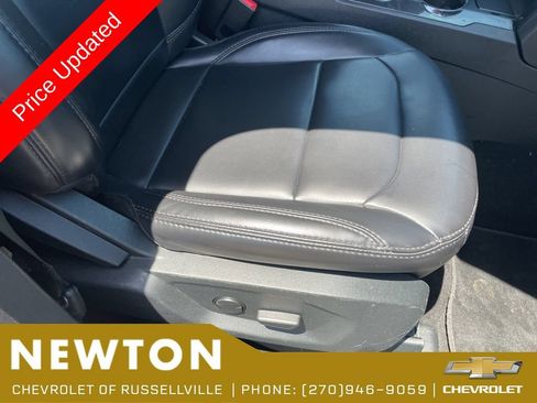 Used 2019 Ford Explorer XLT w/ Equipment Group 202A FWD image 23