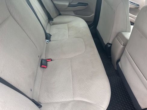 Used 2013 Honda Civic LX image 11