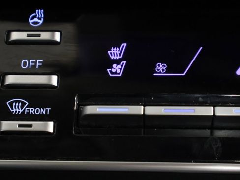 Used 2023 Hyundai Sonata Limited w/ Cargo Package FWD image 51