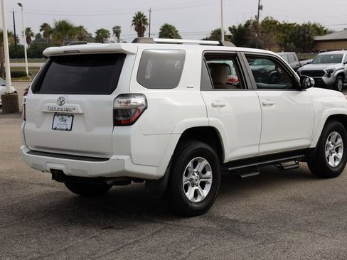 Certified 2019 Toyota 4Runner SR5 Premium image 8