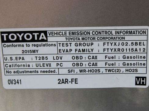 Used 2015 Toyota Camry SE FWD image 38