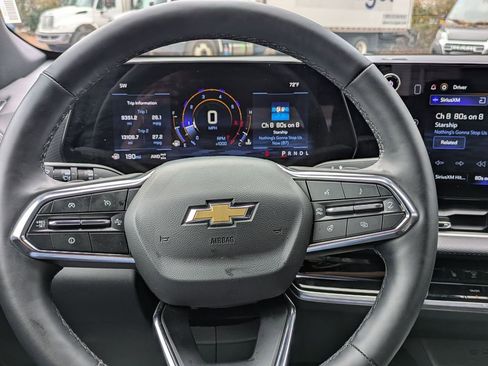 Used 2025 Chevrolet Equinox LT image 15