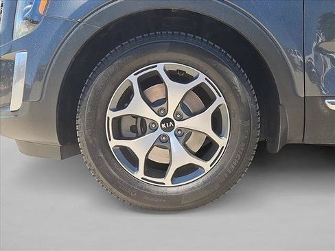 Used 2020 Kia Telluride EX w/ Towing Package AWD/4WD image 23