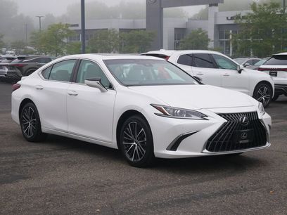 Certified 2024 Lexus ES 300h w/ Premium Package