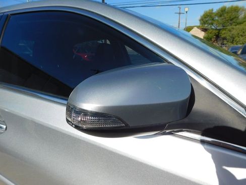 Used 2016 Toyota Avalon XLE FWD image 10