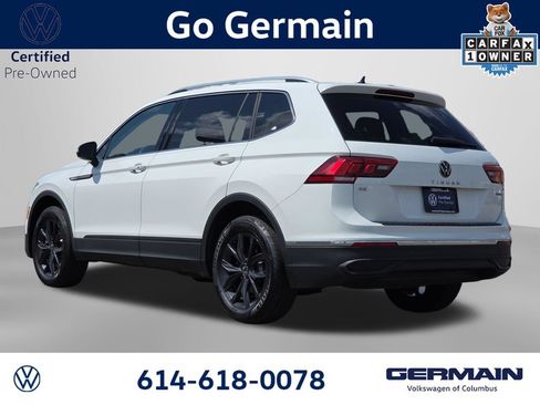 Certified 2024 Volkswagen Tiguan SE w/ Panoramic Sunroof Package AWD/4WD image 10