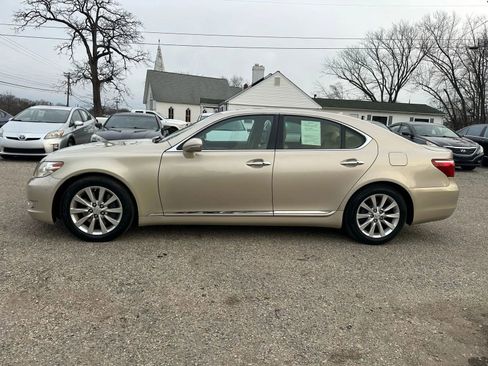 Used 2012 Lexus LS 460 AWD image 2