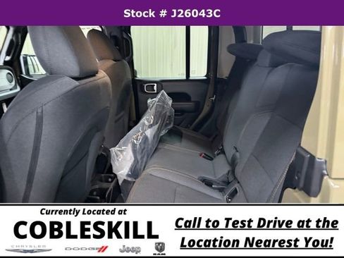 New 2026 Jeep Gladiator Sport image 14