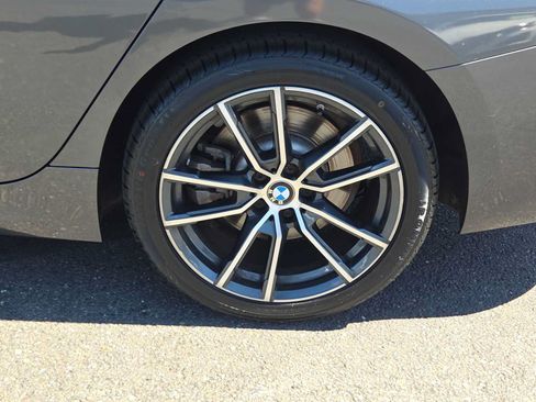 Used 2019 BMW 330i Sedan w/ Driving Assistance Package RWD image 16