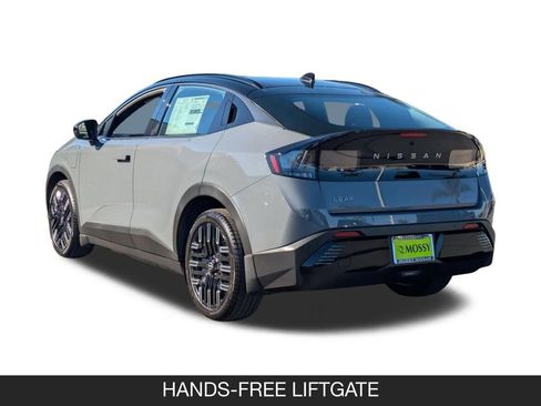 New 2026 Nissan Leaf Platinum+ w/ Cargo Package (Platinum+) FWD image 7