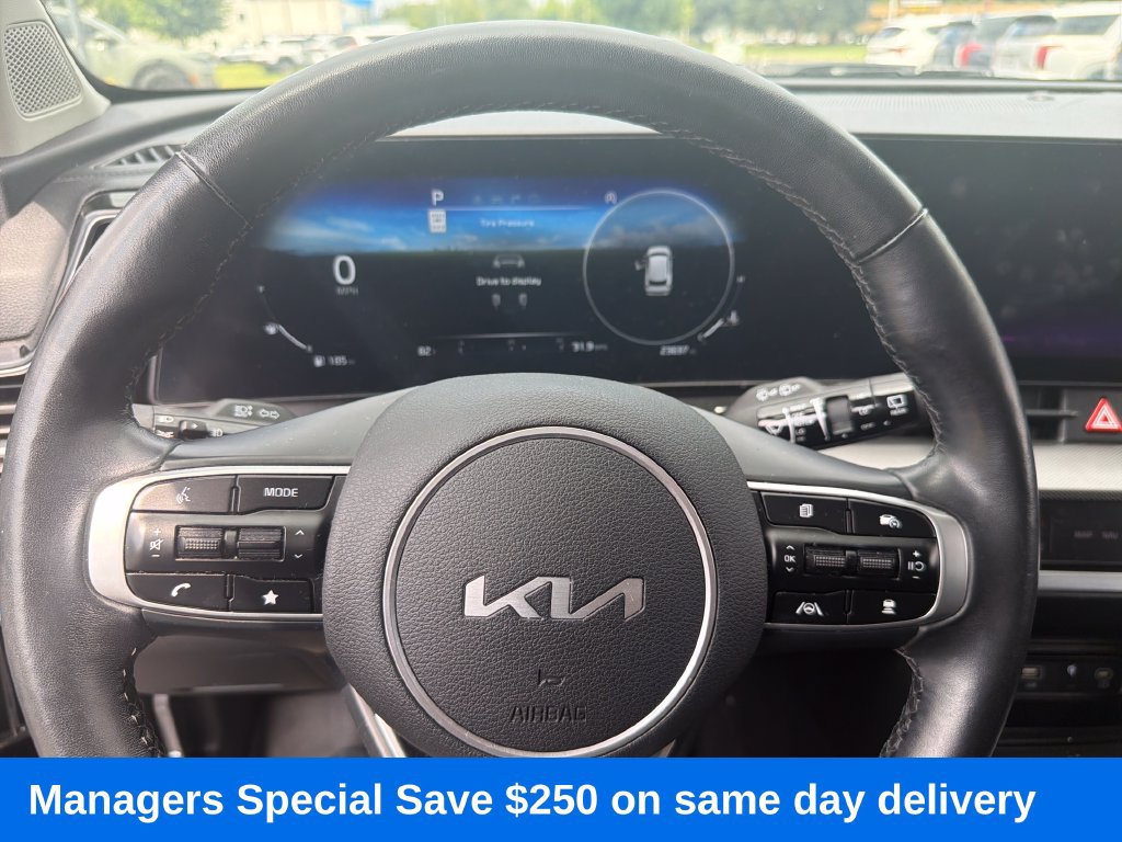 Used 2024 Kia Sportage SX FWD image 15