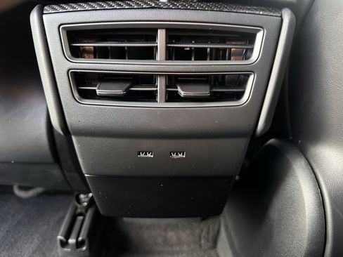 Used 2018 Tesla Model X 75D image 26