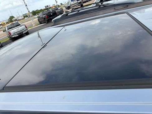 Used 2023 Toyota Sequoia Platinum image 8