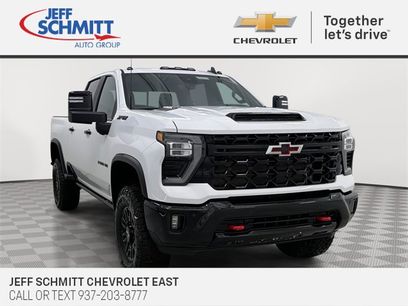 New 2026 Chevrolet Silverado 2500 ZR2 w/ LPO, Dark Essentials Package