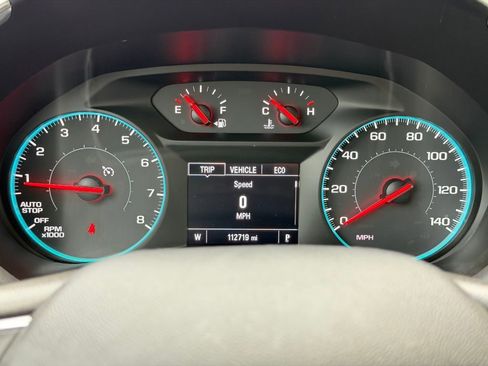 Used 2018 Chevrolet Equinox LT image 21