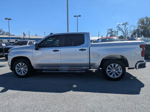 Used 2020 Chevrolet Silverado 1500 Custom w/ Custom Value Package RWD image 7