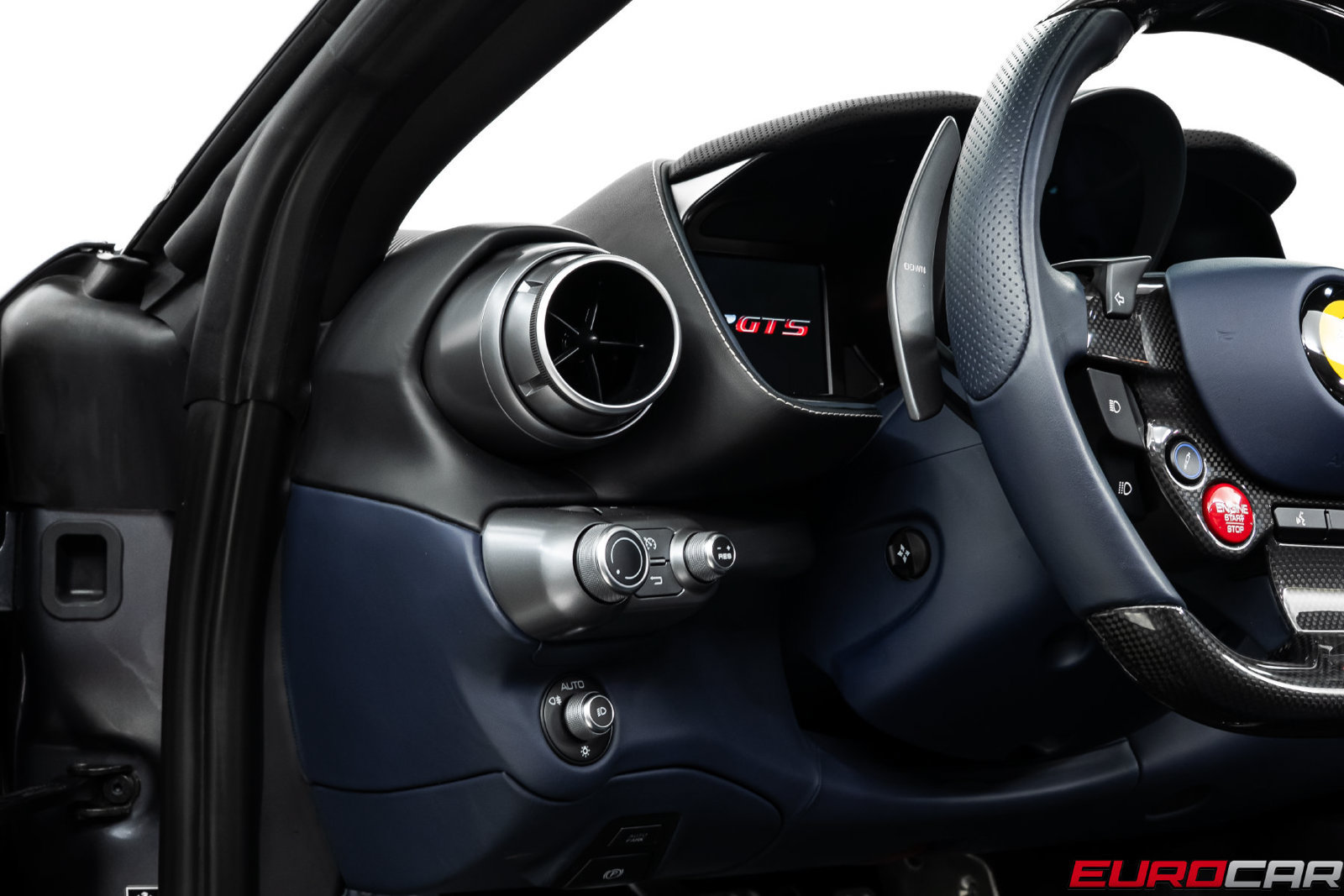 Used 2022 Ferrari 812 GTS RWD image 30