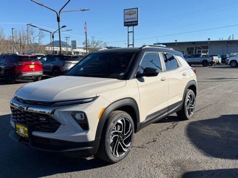New 2026 Chevrolet TrailBlazer RS w/ Convenience Package image 1