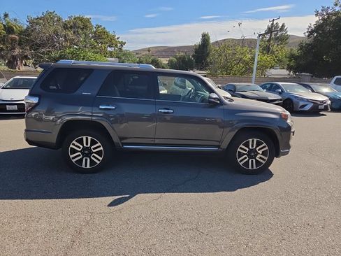 Used 2023 Toyota 4Runner Limited AWD/4WD image 6
