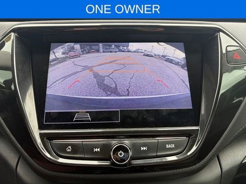 Used 2022 Chevrolet TrailBlazer LT w/ Convenience Package image 3