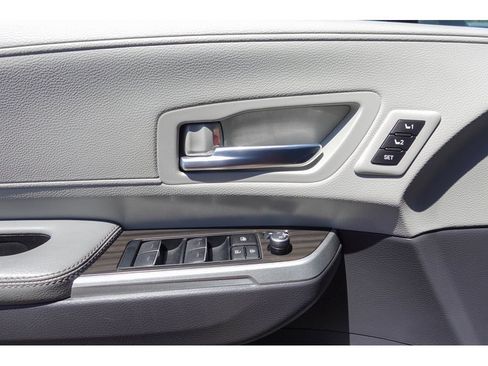 Certified 2023 Toyota Sienna Limited AWD/4WD image 12