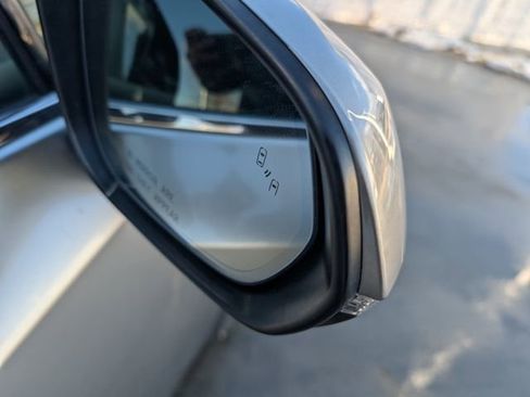 Used 2015 Lexus NX 200t AWD w/ Premium Package image 29