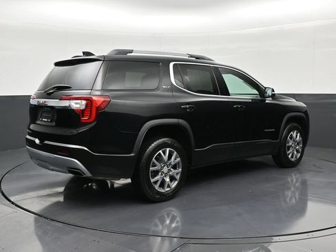 Used 2022 GMC Acadia SLT w/ Preferred Package FWD image 5
