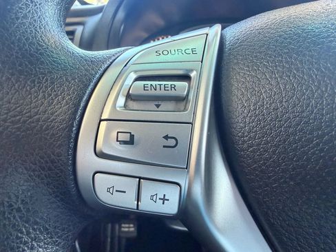 Used 2016 Nissan Altima 2.5 S w/ Power Driver Seat Package image 14