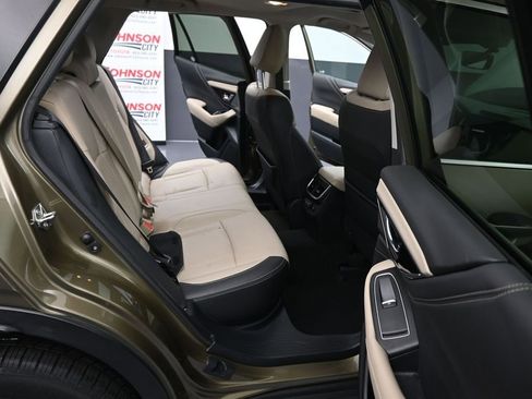 Used 2020 Subaru Outback Limited AWD/4WD image 23