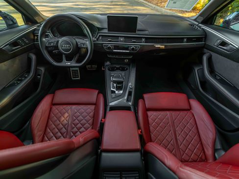 Used 2019 Audi S4 Premium Plus w/ Premium Plus Package image 5