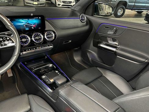 Used 2023 Mercedes-Benz GLA 250 4MATIC image 41