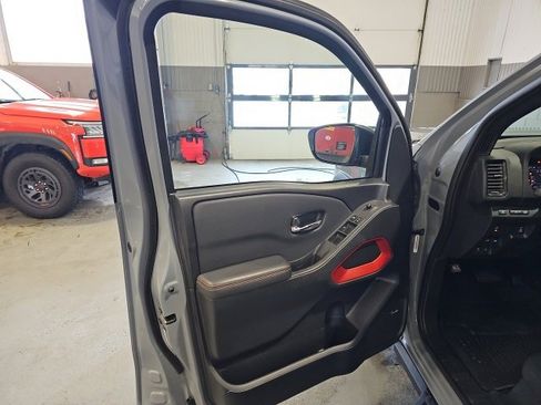 Certified 2023 Nissan Frontier PRO-4X w/ Pro-4X Premium Package image 10