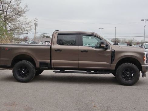 Used 2023 Ford F250 XL w/ STX Appearance Package AWD/4WD image 7