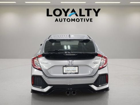 Used 2018 Honda Civic Sport Touring image 4