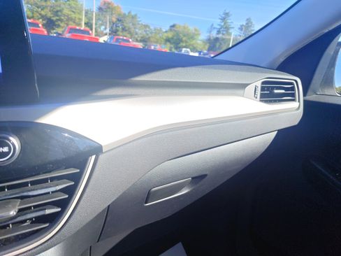 Used 2023 Ford Escape Active image 11