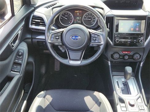 Used 2022 Subaru Forester Premium image 9