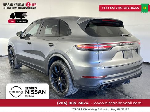 Used 2020 Porsche Cayenne S image 8