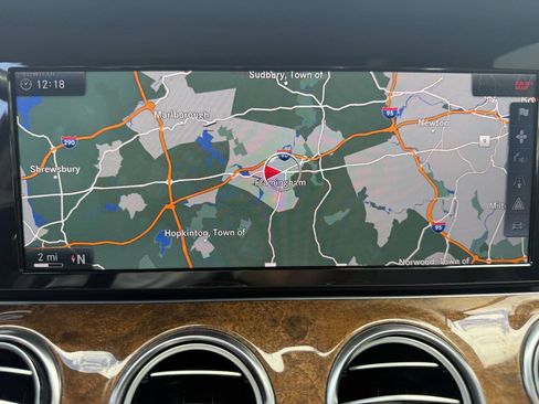Used 2017 Mercedes-Benz E 300 4MATIC image 17
