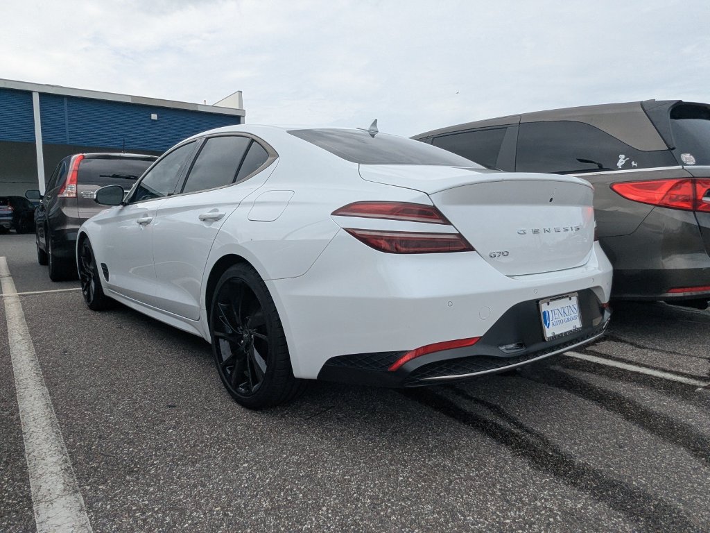Used 2023 Genesis G70 2.0T w/ Sport Prestige Package RWD image 3