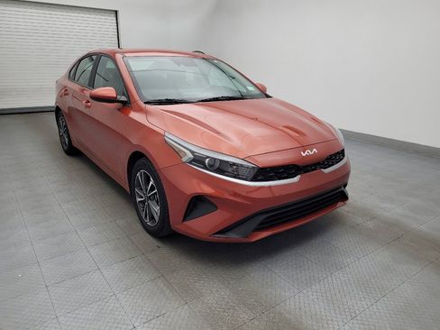 Used 2023 Kia Forte LXS image 13