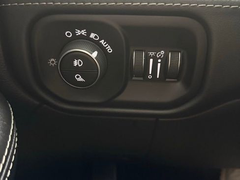 Used 2024 RAM 3500 Limited w/ Night Edition AWD/4WD image 35