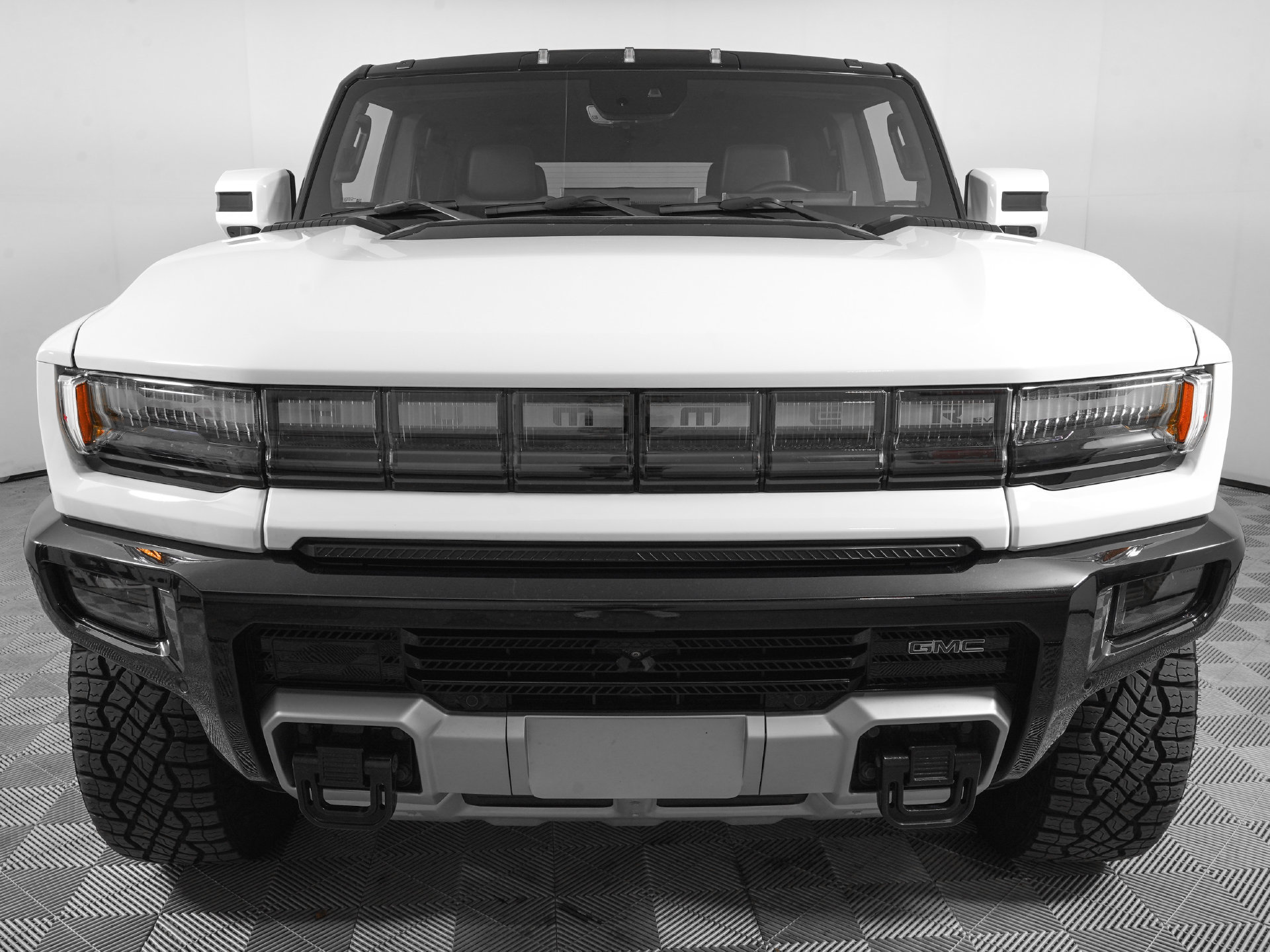 Used 2024 GMC Hummer EV 2X w/ Extreme Off-Road Package AWD/4WD image 2