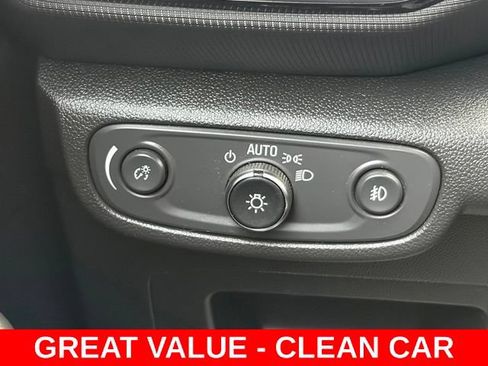Used 2021 Chevrolet TrailBlazer LT w/ Premium Seating Package FWD image 19